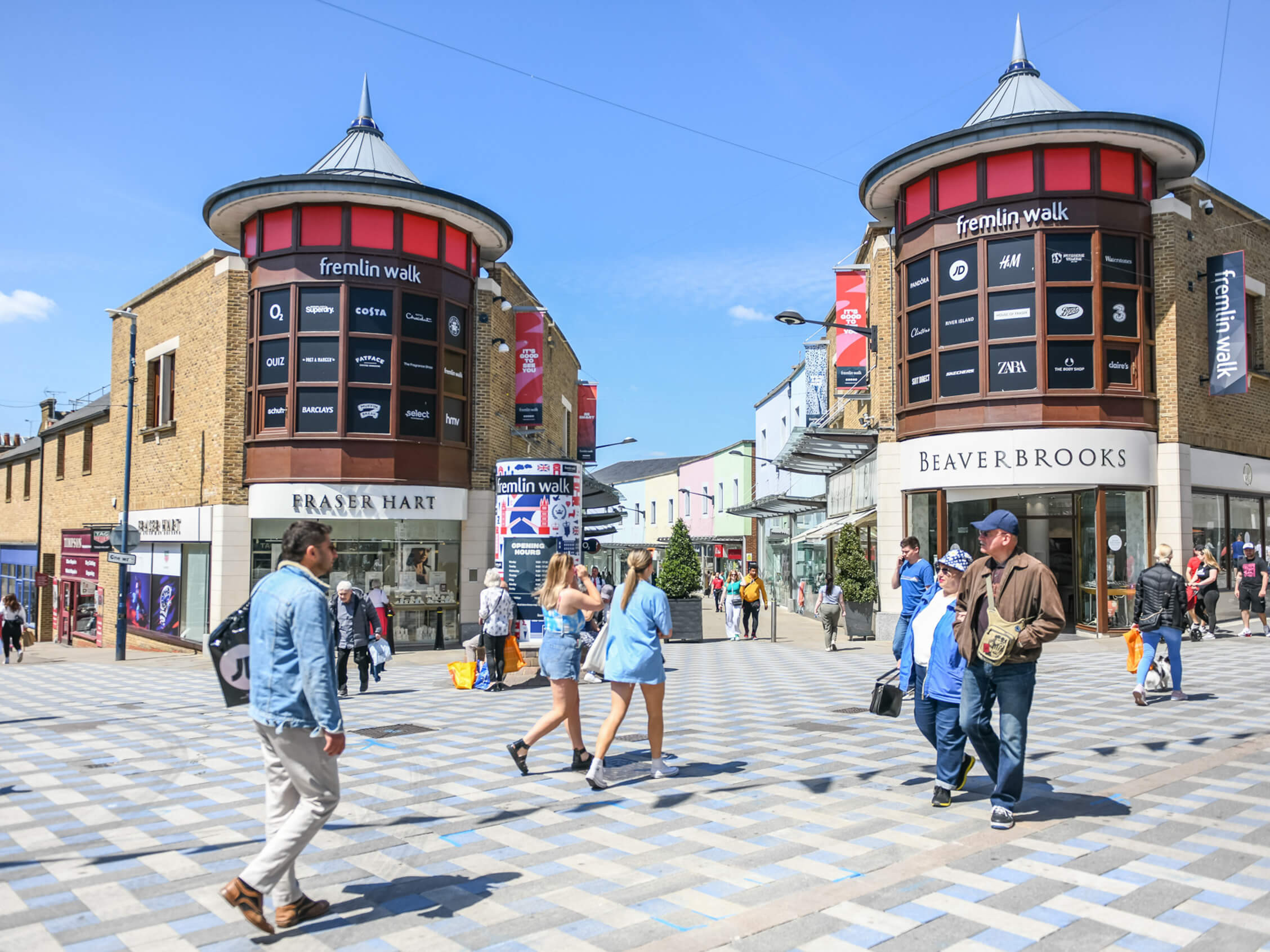 roundwell-park-bearsted-vibrant-local-scene